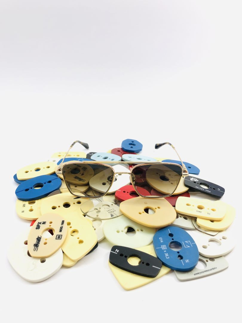 occhiali da solemetallo